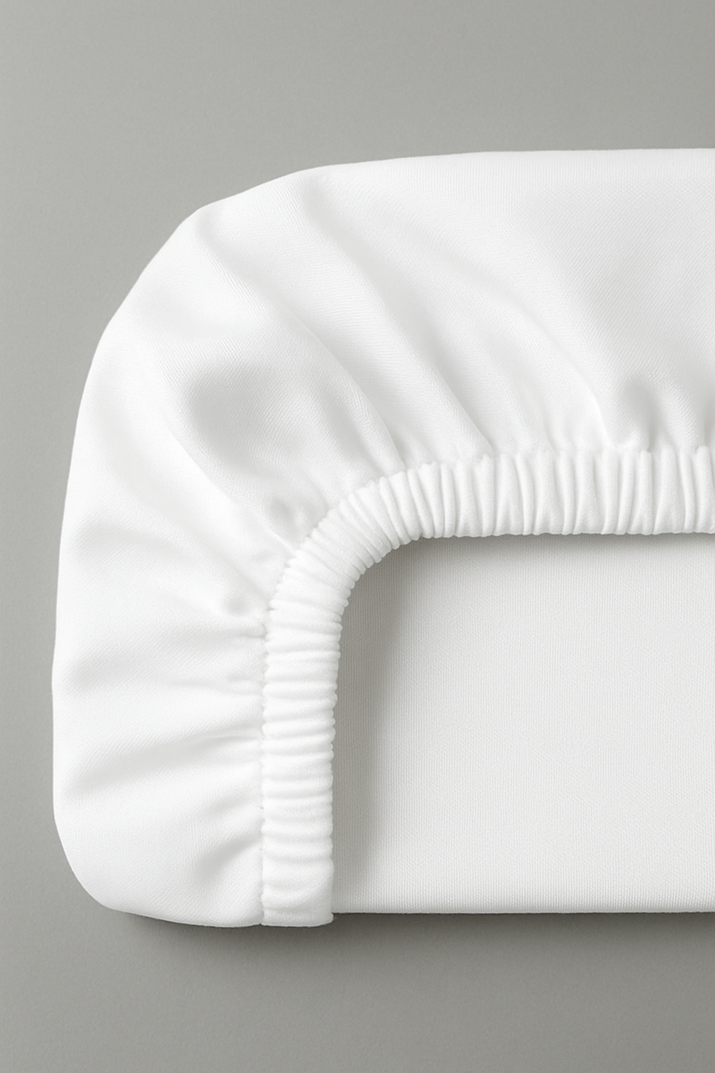 Seraluna Luxe 400 Thread Count 100% Cotton Bedding Set – Crisp White with White or Silver Bratta Stitch