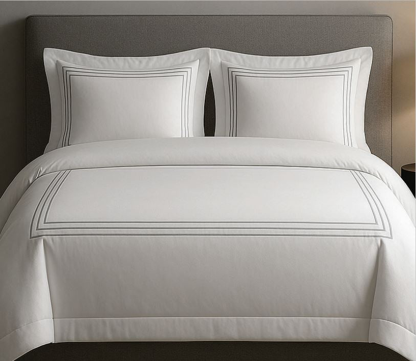 Seraluna Luxe 400 Thread Count 100% Cotton Bedding Set – Crisp White with White or Silver Bratta Stitch